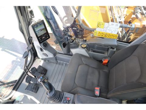 Caterpillar
323 07A | QUICK COUPLER | BUCKET | Hulleman Trucks & Machinery B.V. [18]