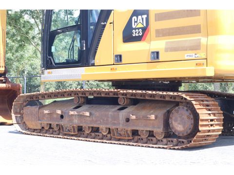 Caterpillar
323 07A | QUICK COUPLER | BUCKET | Hulleman Trucks & Machinery B.V. [9]