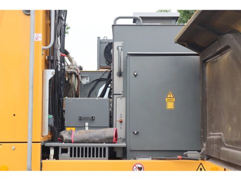 Liebherr
LH26 EC | FULL ELECTRIC | LIFT CAB | Hulleman Trucks & Machinery B.V. [14]
