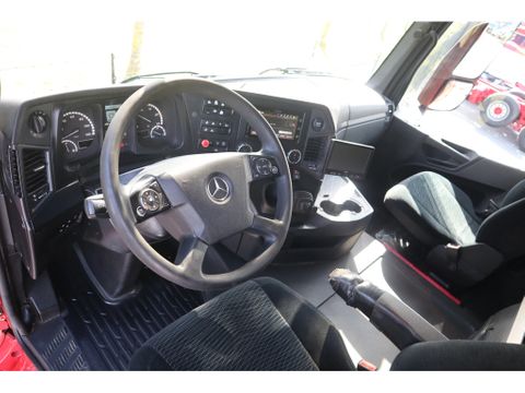Mercedes-Benz
| 8X4 | RETARDER | BIG AXLES | FULL STEEL | EURO 6 | Hulleman Trucks & Machinery B.V. [19]