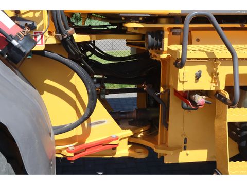 Volvo
L70G BUCKET AIRCO | Hulleman Trucks & Machinery B.V. [12]