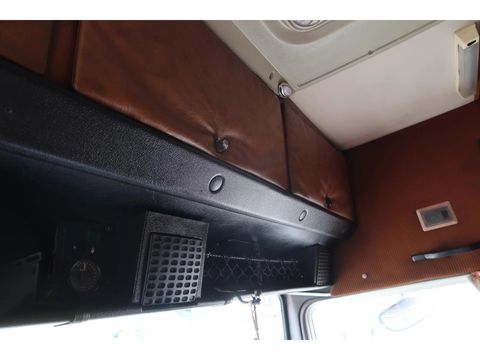 Volvo F12.360 Globetrotter | Companjen Bedrijfswagens BV [8]