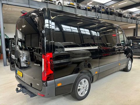 Mercedes-Benz 319CDI L2H1 PRO Automaat Airco Navi Cruisecontrol LED 3500KG Trekhaak NIEUW | Van Nierop BV [9]