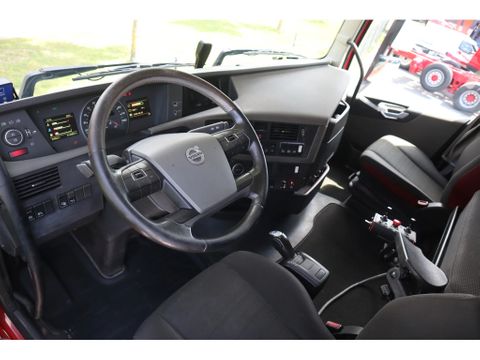 Volvo
| 8X4 | RETARDER | JOAB HOOK | TANDEMLIFT | EURO 6 | Hulleman Trucks & Machinery B.V. [18]