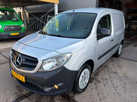 Mercedes-Benz 109 cdi airco trekhaak | Van Nierop BV [1]