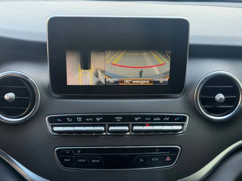 Mercedes-Benz 250D Lang Dubbelcabine Avant-Garde Trekhaak Koelkast | Van Nierop BV [22]