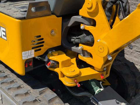 XCMG XE10e Rupsgraafmachine Snelwissel + Joysticks & Bakkenset KUBOTA MOTOR | Van Nierop BV [20]
