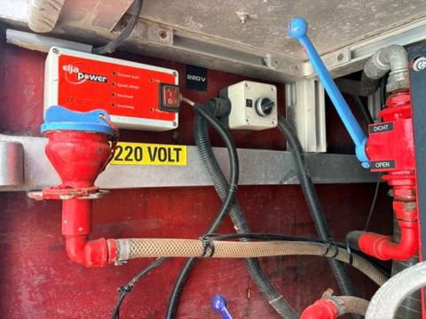 DAF ATI CREWCAB KRONENBURG FIRE TRUCK (ONLY 26.750 KM!!! / EURO 2 / FULL STEEL SUSPENSION / MANUAL GEARBOX / ETC.) | Engel Trucks B.V. [8]
