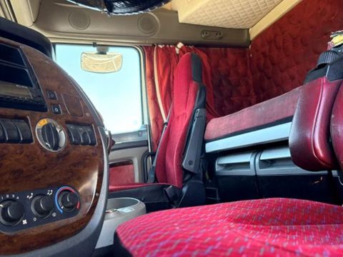DAF SUPERSPACECAB 6x2 (EURO 5 / AS-TRONIC GEARBOX / MX-BRAKE / 10 TIRES / LIFT-AXLE / FRIDGE UNDER BED / SPECIAL INTERIOR / ETC.) | Engel Trucks B.V. [10]
