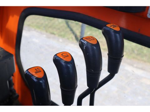 Doosan
D35C-5 | SIDESHIFT & FORKSPREADER | Hulleman Trucks & Machinery B.V. [13]
