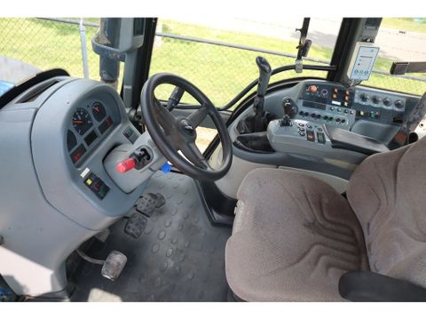 Valtra
T160 AC5.5 | DUTCH MACHINE | MANUEL | POWERSHIFT | Hulleman Trucks & Machinery B.V. [16]