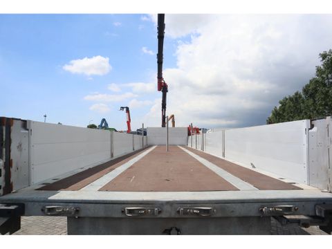 Zaslaw
2 AXLE OPEN TRAILER + FASSI F185-4 (YEAR 2023) REMOTE | Hulleman Trucks & Machinery B.V. [16]