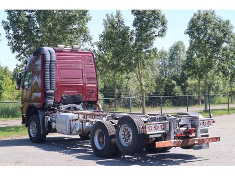 Volvo
4X4+1 CHASSIS EURO 3 FULL STEEL SUSPENSION (6X4) | Hulleman Trucks & Machinery B.V. [3]