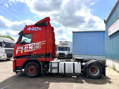 Volvo GLOBETROTTER (12+2 GEARS MANUAL GEARBOX / EURO 5 / VBI-BRAKE / 2x TANK / AIRCONDITIONING / FRIDGE UNDER BED) | Engel Trucks B.V. [5]