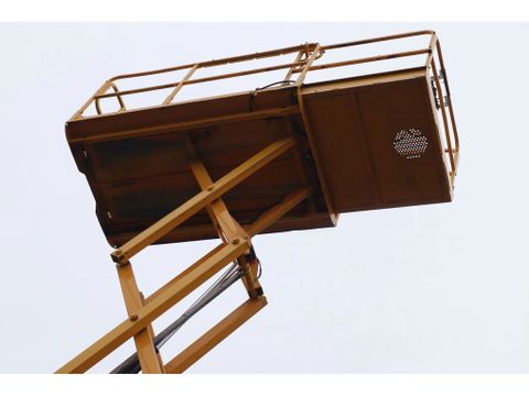 Haulotte
COMPACT 12DX | 12 METER | 450 KG | OUTRIGGERS | Hulleman Trucks & Machinery B.V. [11]