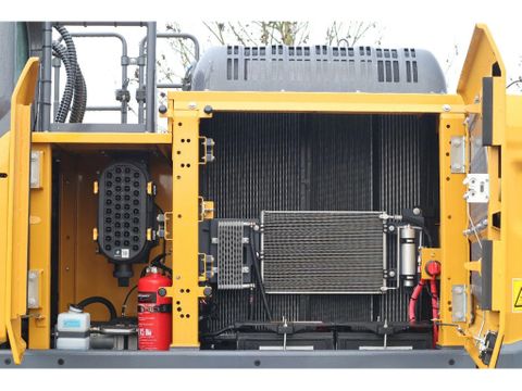 XCMG
XE260E | ROTOTILT R8 | CE | CUMMINS STAGE V | WARRANTY | Hulleman Trucks & Machinery B.V. [14]