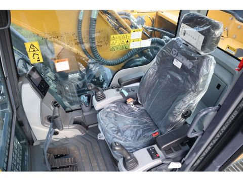 XCMG
XE300E | CE | CUMMINS STAGE V | EC300 | SY305 | 330 | Hulleman Trucks & Machinery B.V. [15]