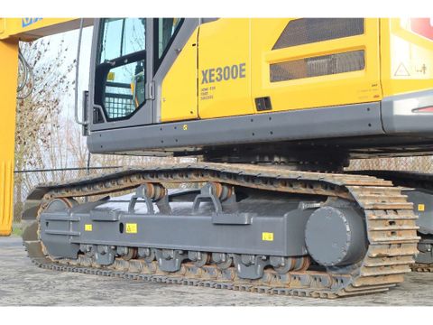 XCMG
XE300E | CE | CUMMINS STAGE V | EC300 | SY305 | 330 | Hulleman Trucks & Machinery B.V. [9]