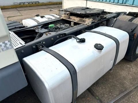 DAF SPACECAB (EURO 5 / ZF16 MANUAL GEARBOX / ZF-INTARDER / 2x DIESELTANK / AIRCONDITIONING / ETC.) | Engel Trucks B.V. [7]