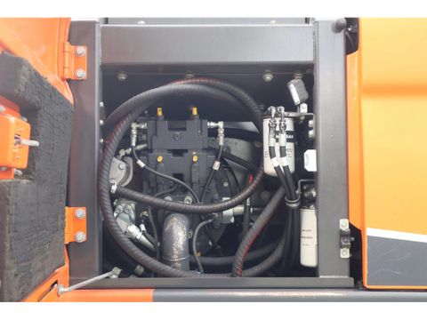 Doosan
DX170W-5 | DX 170 W-5 | TILT ROTATOR | BUCKET | DUTCH | Hulleman Trucks & Machinery B.V. [12]