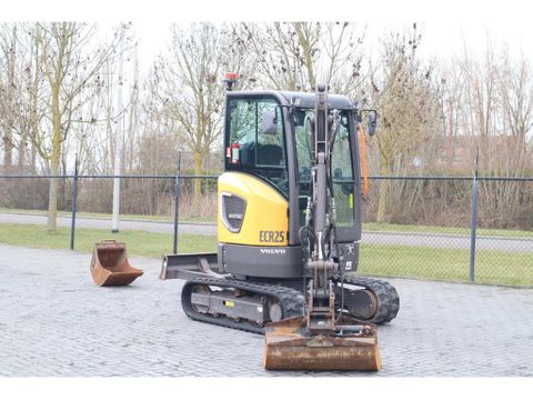 Volvo
ECR25 ELECTRIC | JECR25D | TILTBUCKET | BUCKET | LOW HOURS | Hulleman Trucks & Machinery B.V. [6]