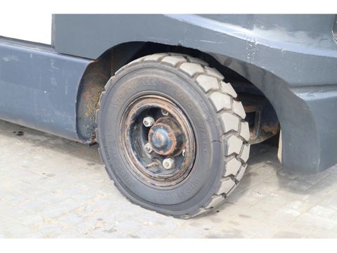 Doosan
D55C-5 | 5500 KG | SIDESHIFT | POSITIONERS | Hulleman Trucks & Machinery B.V. [13]