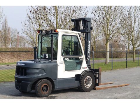 Doosan
D55C-5 | 5500 KG | SIDESHIFT | POSITIONERS | Hulleman Trucks & Machinery B.V. [6]