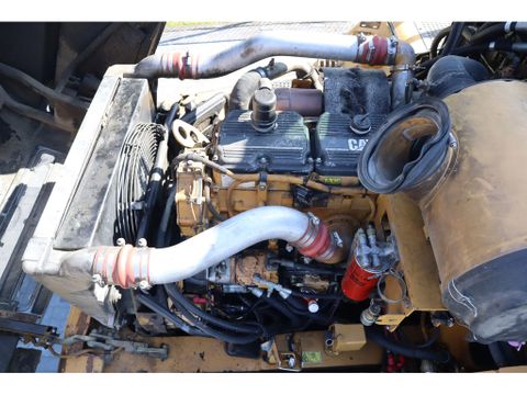 Caterpillar
740 | CENTRAL LUBE | AIRCO | Hulleman Trucks & Machinery B.V. [14]