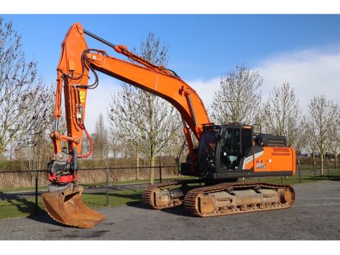 Hitachi
ZX300 LC-7 | ROTOTILT | BUCKET | Hulleman Trucks & Machinery B.V. [2]