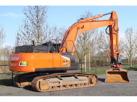Hitachi
ZX300 LC-7 | ROTOTILT | BUCKET | Hulleman Trucks & Machinery B.V. [6]