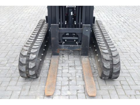 Hinowa
TPX1800 | TRACKED FORKLIFT | 1.8 TON | EXT FORKS | Hulleman Trucks & Machinery B.V. [13]