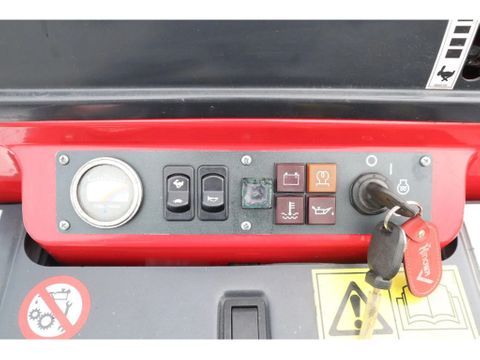 Hinowa
TPX1800 | TRACKED FORKLIFT | 1.8 TON | EXT FORKS | Hulleman Trucks & Machinery B.V. [14]