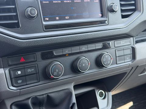 Volkswagen 2.0TDI L3H2 ( L2H2 ) Trendline Airco Trekhaak AppleCarplay 78000KM | Van Nierop BV [12]