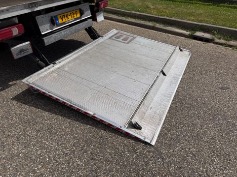 Iveco Bakwagen Laadklep Zijdeur Automaat Airo Navi Cruisecontrol EURO 6 | Van Nierop BV [6]