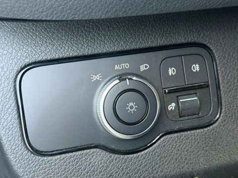 Mercedes-Benz 317CDI L2H2 Automaat Airco Navi Cruisecontrol Led/Xenon 30000KM BPM VRIJ! | Van Nierop BV [14]