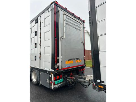 Volvo 4 Floors Menke Janzen Combi complete for sale | Companjen Bedrijfswagens BV [5]