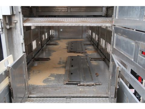 Volvo Complete with Trailer Menke-Janzen 2013 4 levels | Companjen Bedrijfswagens BV [67]
