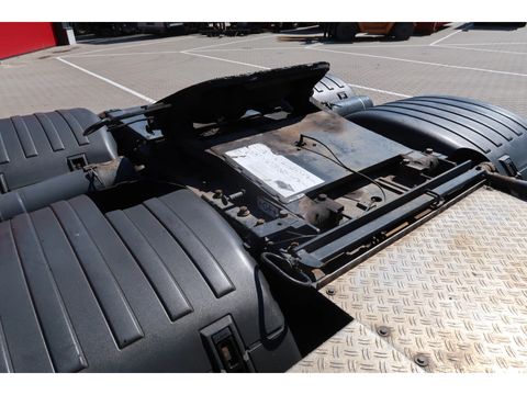 Scania N330 | Companjen Bedrijfswagens BV [47]