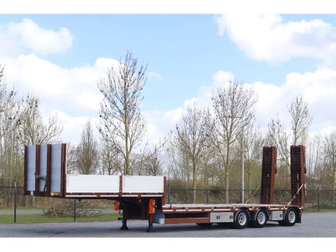 HRD
STLM 3N | 3-AXLE | SLIDING RAMPS | STEER & LIFT AXLE | Hulleman Trucks & Machinery B.V. [2]