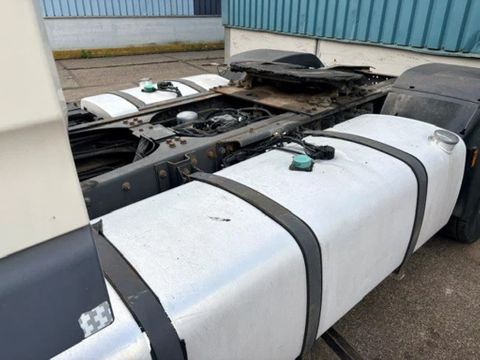 DAF SPACECAB 4x2 (EURO 5 / AS-TRONIC / ZF-INTARDER / 870+430 LITER DIESELTANK / COMPLETE SPOILERSET ON CABIN / FRIDGE UNDER BED / ETC.) | Engel Trucks B.V. [7]
