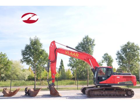 Doosan
-3 | TILT BUCKET | SKELETON BUCKET | DIGGING BUCKET | Hulleman Trucks & Machinery B.V. [1]