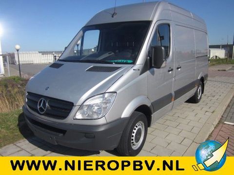 Mercedes-Benz 315 CDI L2H2 | Van Nierop BV [1]